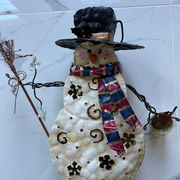 Christmas Bundle - 9 Items in Total! - Picture 4 of 14